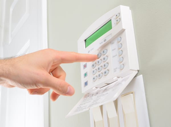 Does A Security System Lower The Cost of Home Insurance?